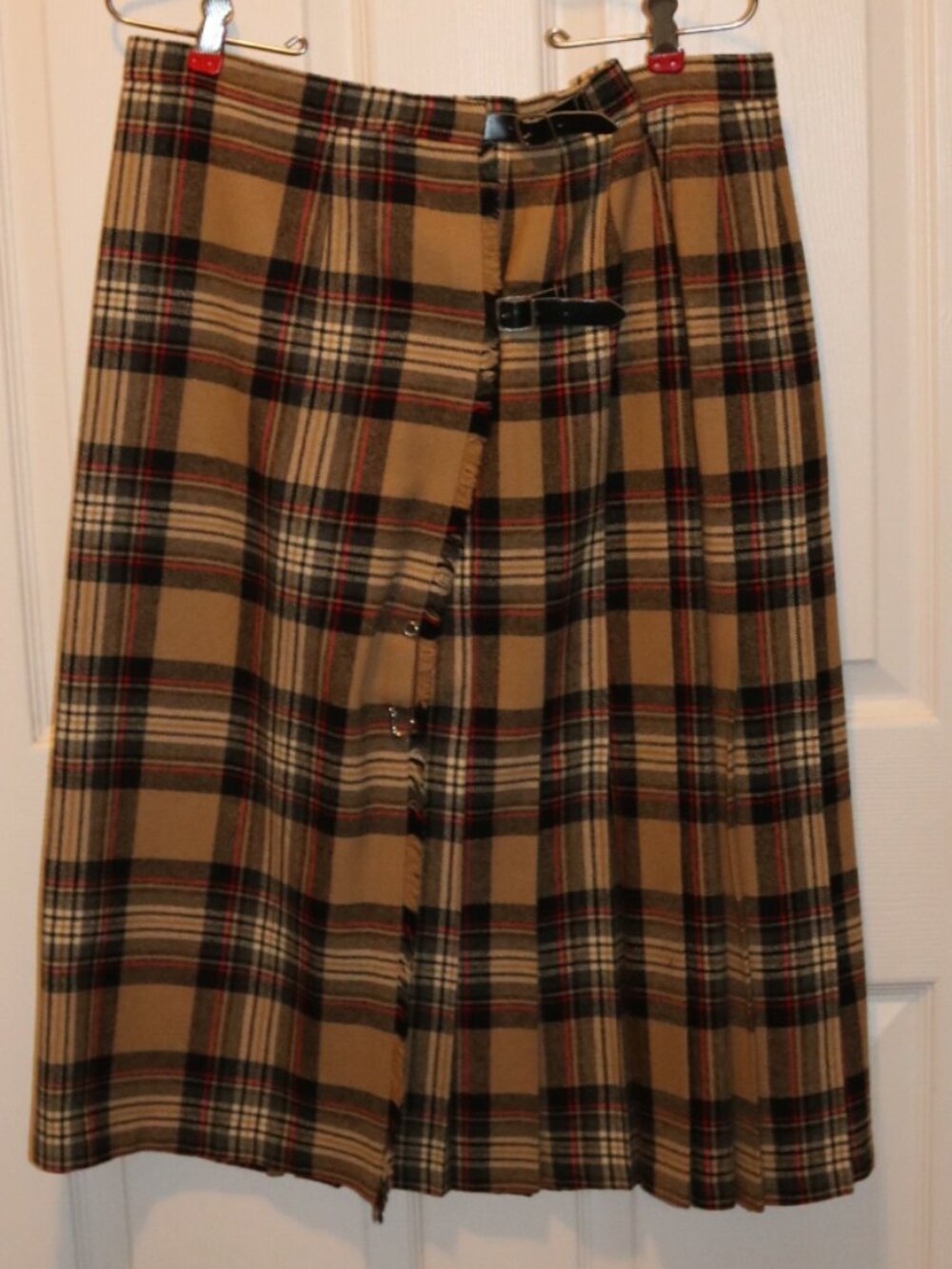Kilt James Pringle Scotland Mens US 18 Wool Beige Tartan Plaid Stewart Camel